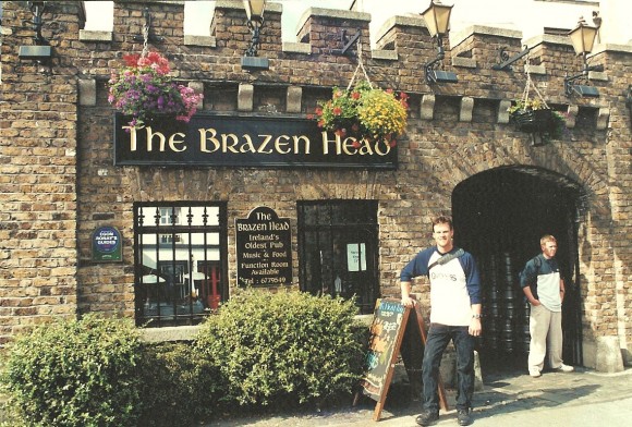 Brazen Head Dublin Ireland's oldest pub