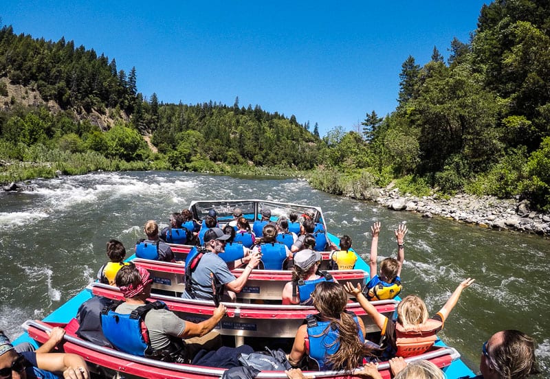 Jet boating in Oregon