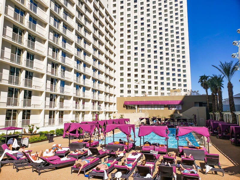 Pool at Harrah's place to stay in Vegas with kids