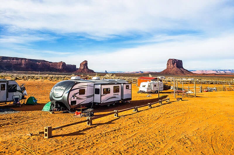 Campers and RVs at Monument Valley