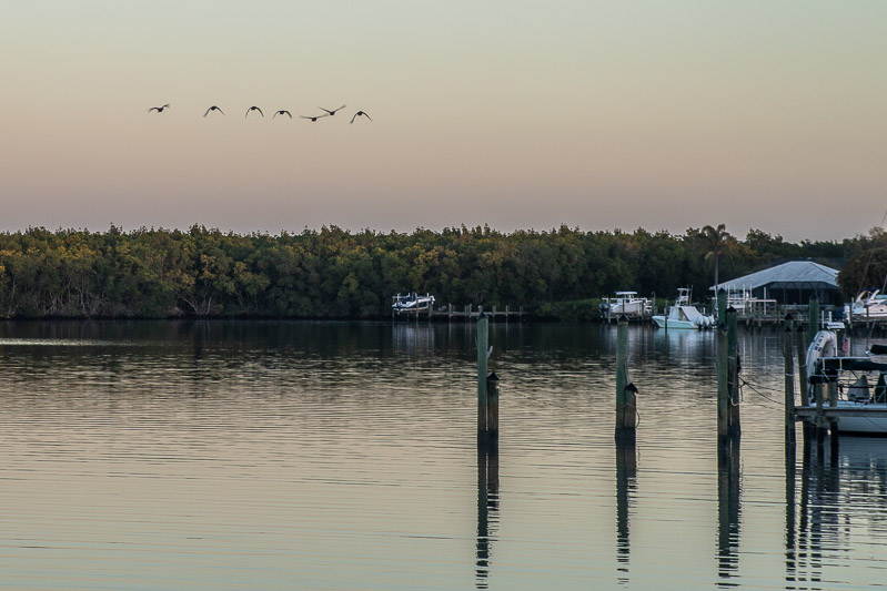 Houseboat rental in Florida we found on VRBO.