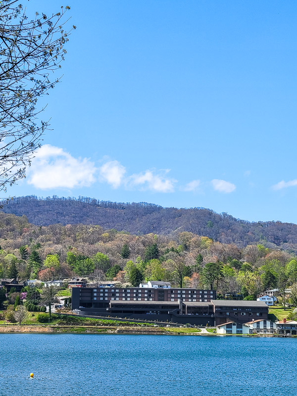 the terrace hotel at lake junaluska