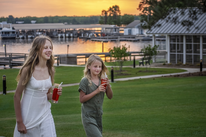 family travel blog life Lake Blackshear sunset