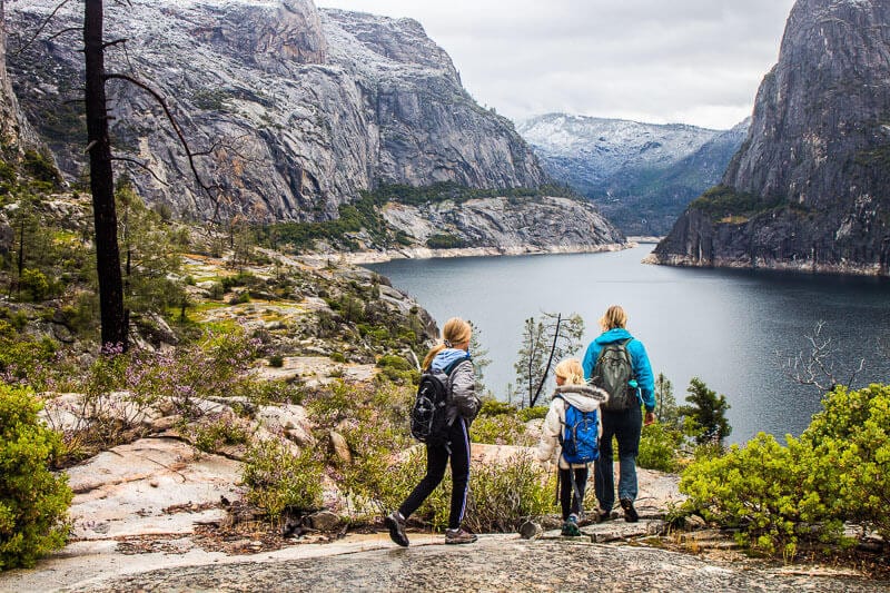 hetch hetchy hike