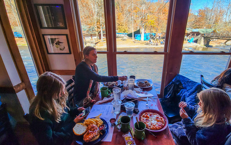 Nantahala Riverside Restaurant