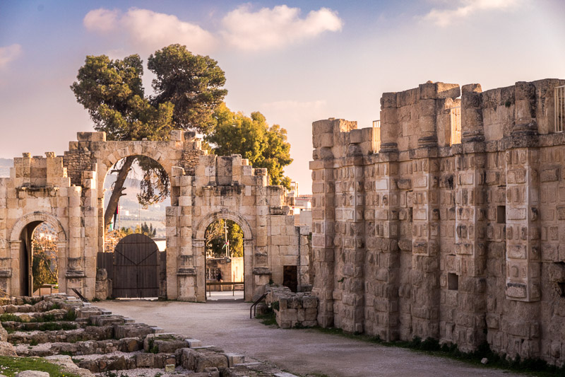 beautiful stone archways and buildings of jerash