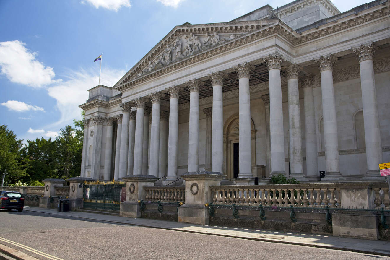 4 Fitzwilliam Museum