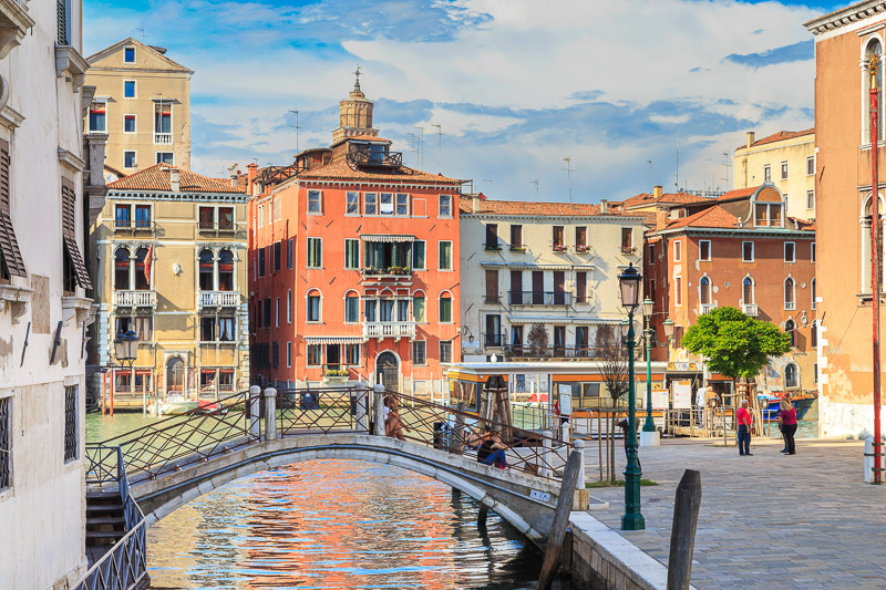 colorful buildings on the Rio de la Fornace canal in the Dorsoduro area.