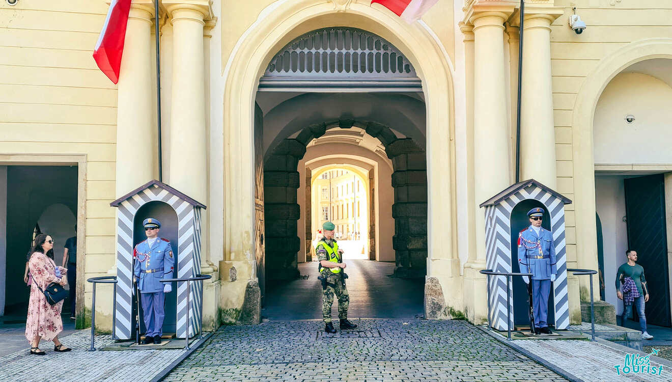 prague castle changing of the guard