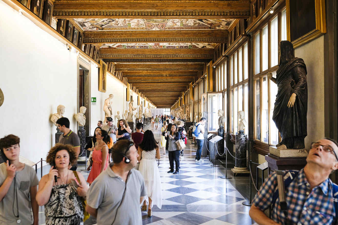 renting a regular audio guide in Uffizi Florence