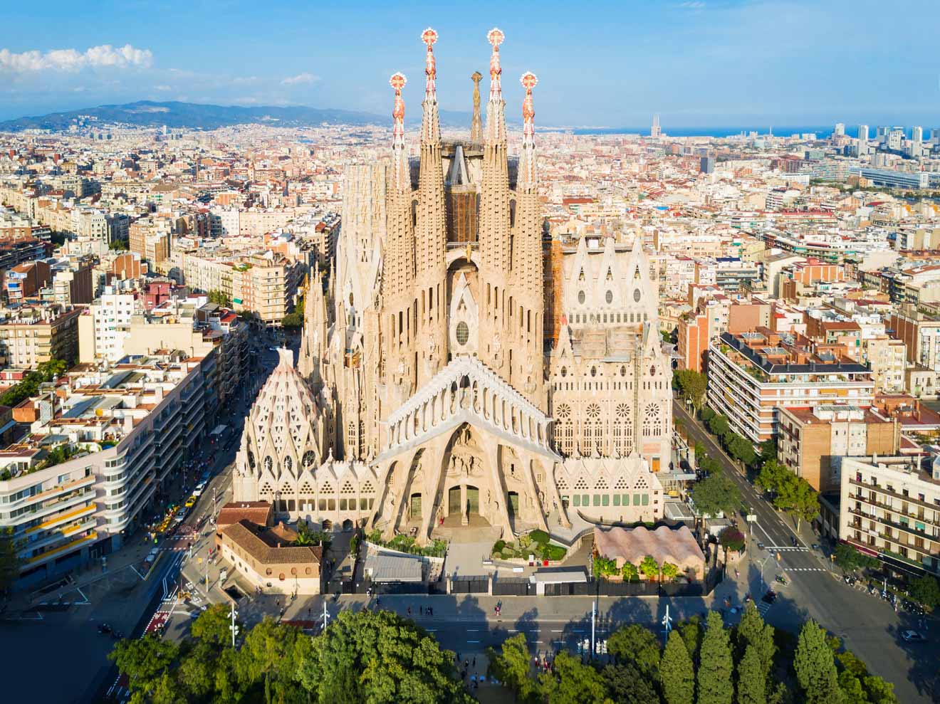 6 Mistakes to Avoid Before Visiting Sagrada Familia in Barcelona 4