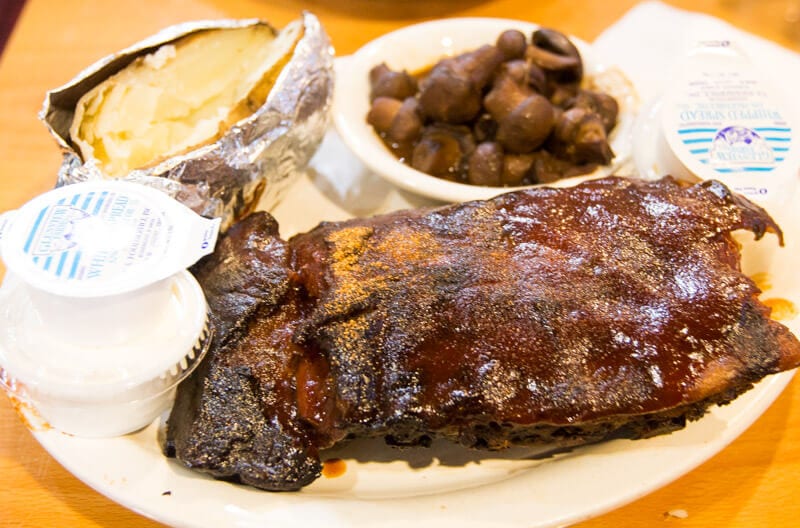 Marlowes Ribs & Restaurant - one of the best places to eat Memphis BBQ