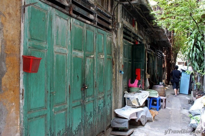 green doors on building in Chinatown Bangkok