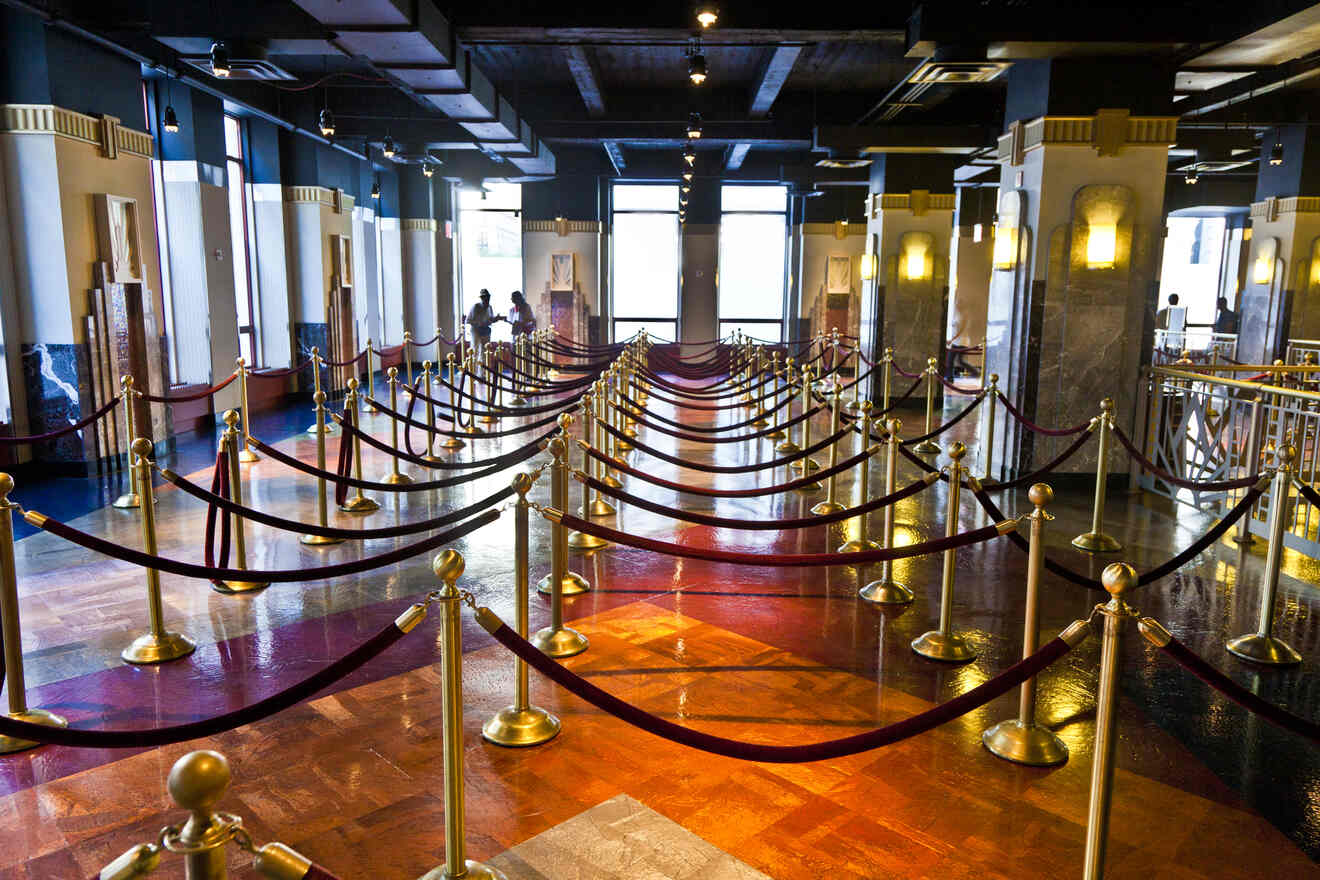 7 4 Security and ticket lines at the Empire State Building