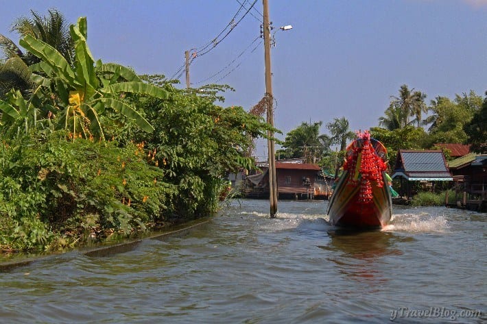 longn tail boat on the klong