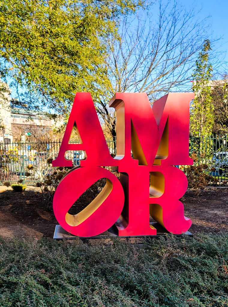 Art scuplutre in a park