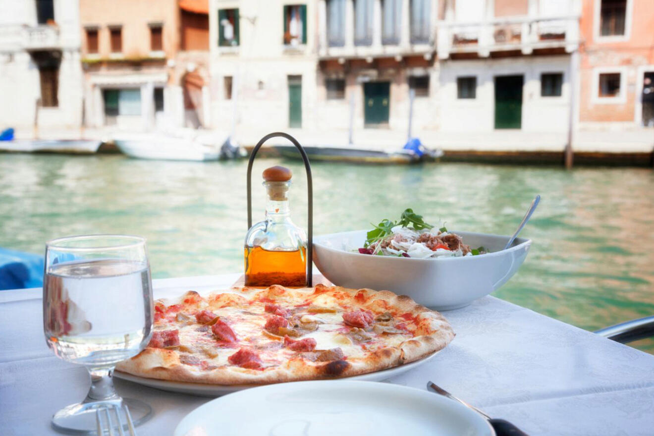 11 food tour venice with family