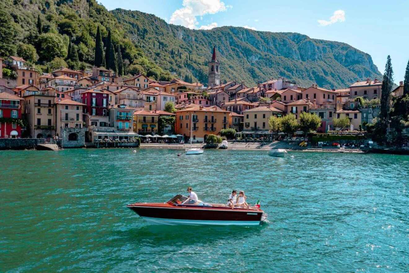 2 Classic wooden speedboat lake Como