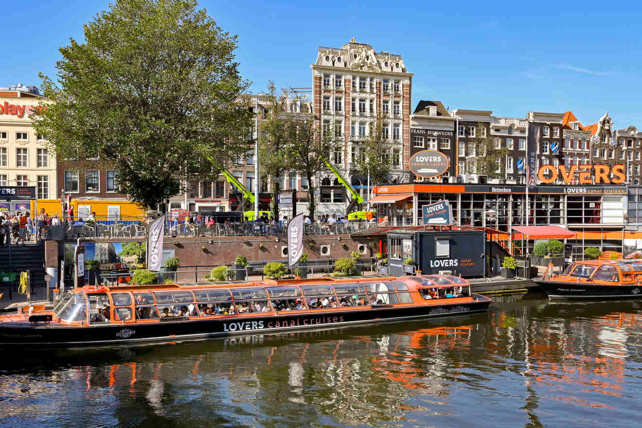 2.3 Anne Frank Walking Tour Canal Cruise