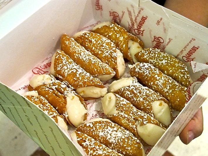 Fresh Cannolis ON TRAY