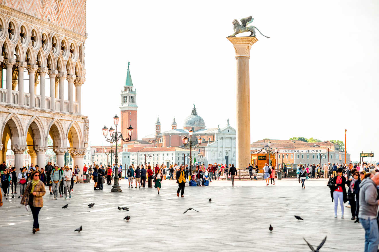 3 Take a walking tour of Venice