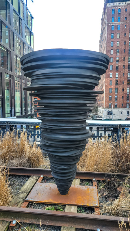 spinning sculpture on the high line