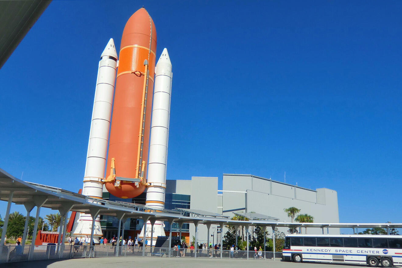 3 Kennedy Space Center launch schedule