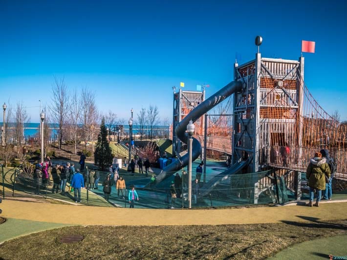 playground in chicago