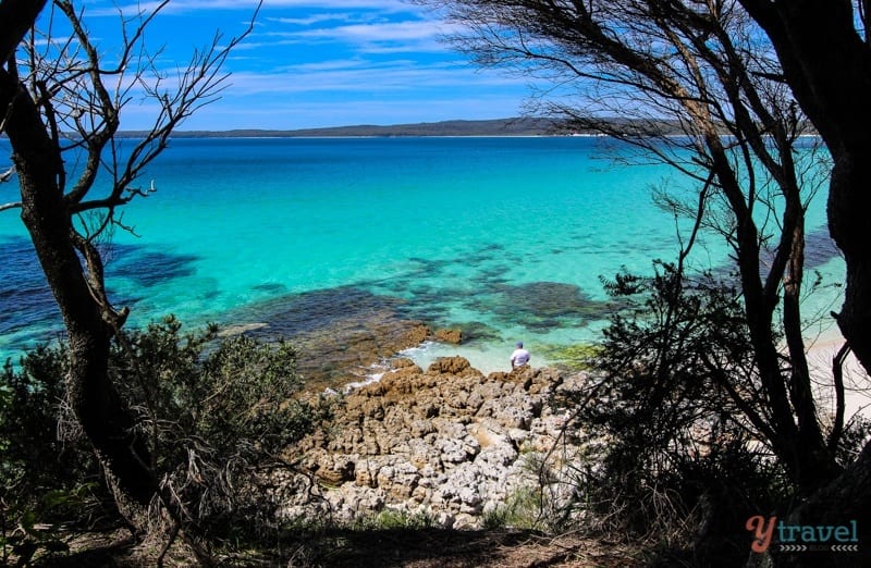 aqua water of hyams beach