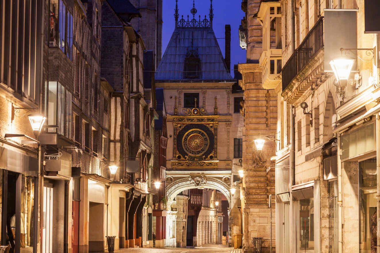 hotels in Rouen with parking facilities