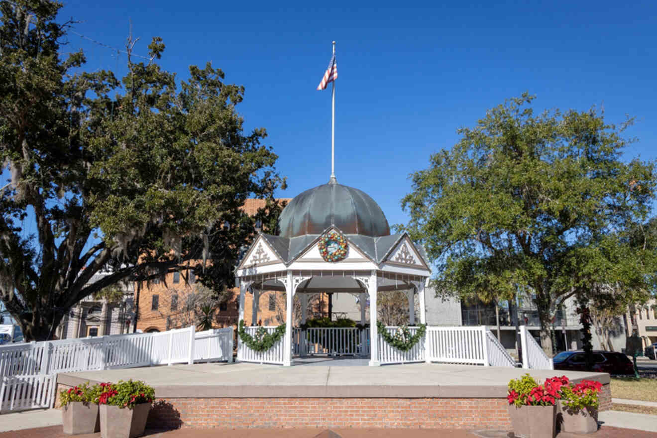 alcove in Downtown Ocala