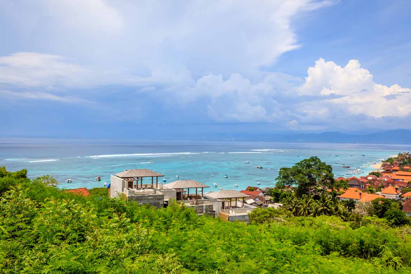 view over Lembongan beach