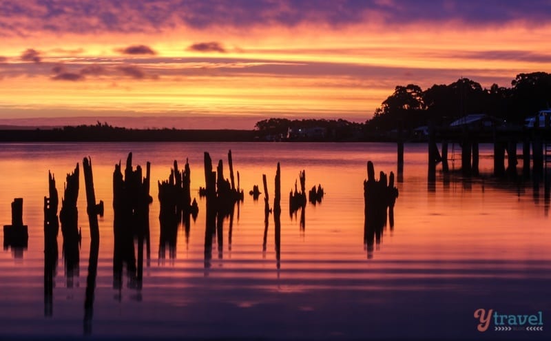 Susnet in Strahan, Tasmania, Australia