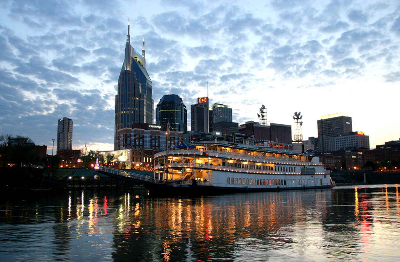 A boat in the Nashville harbor in the evening