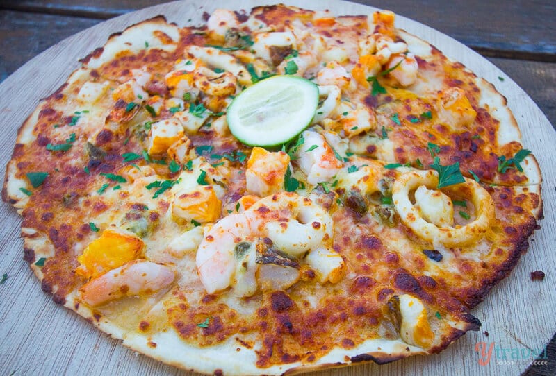 seafood pizza