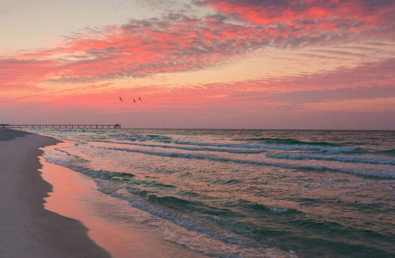 Sunset at Fort Walton Beach in Destin, Florida