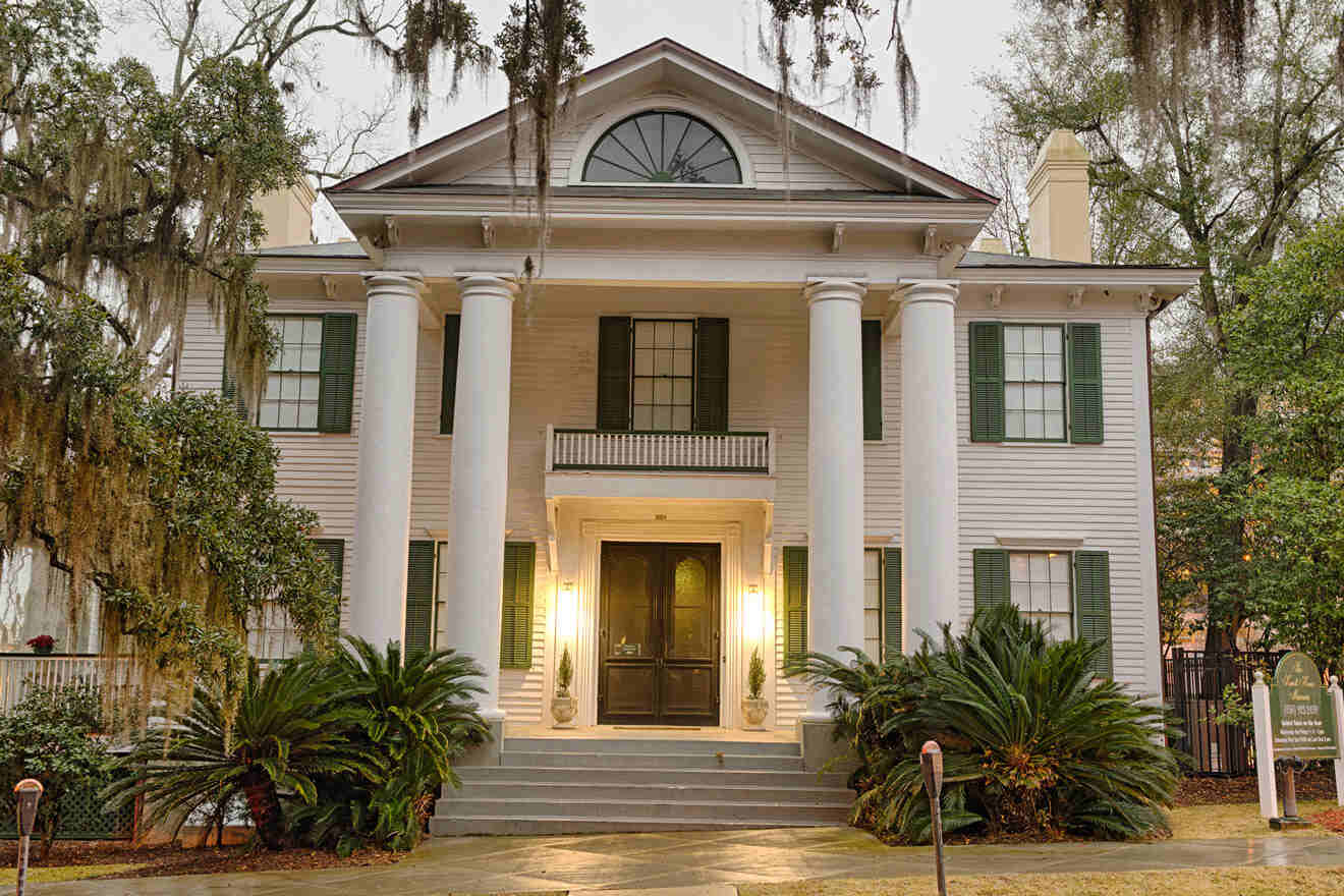 Knott House Museum building