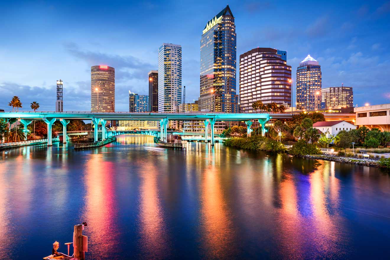 Skyline view of Tampa in the evening