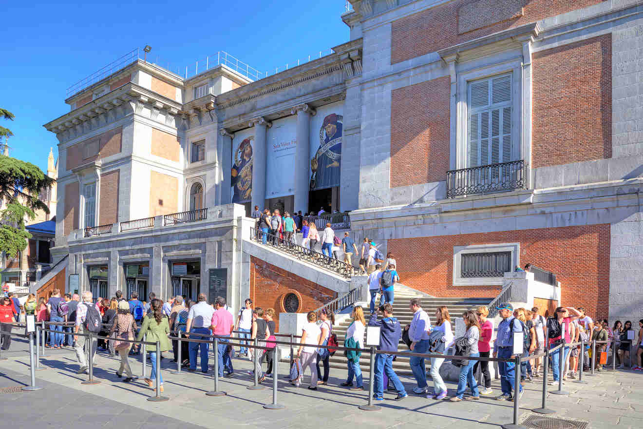 other entrance Prado Museum