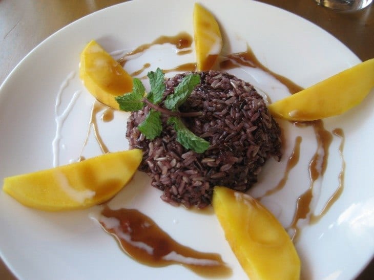 A plate of sticky rice and mago