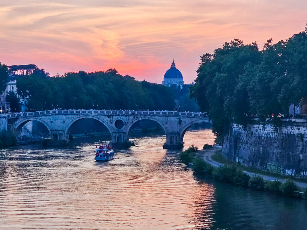 tiber river sunset