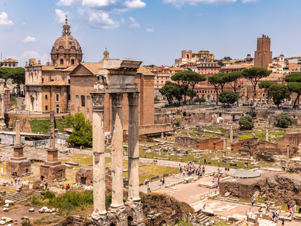 Palatine Hill views o er the roman forum