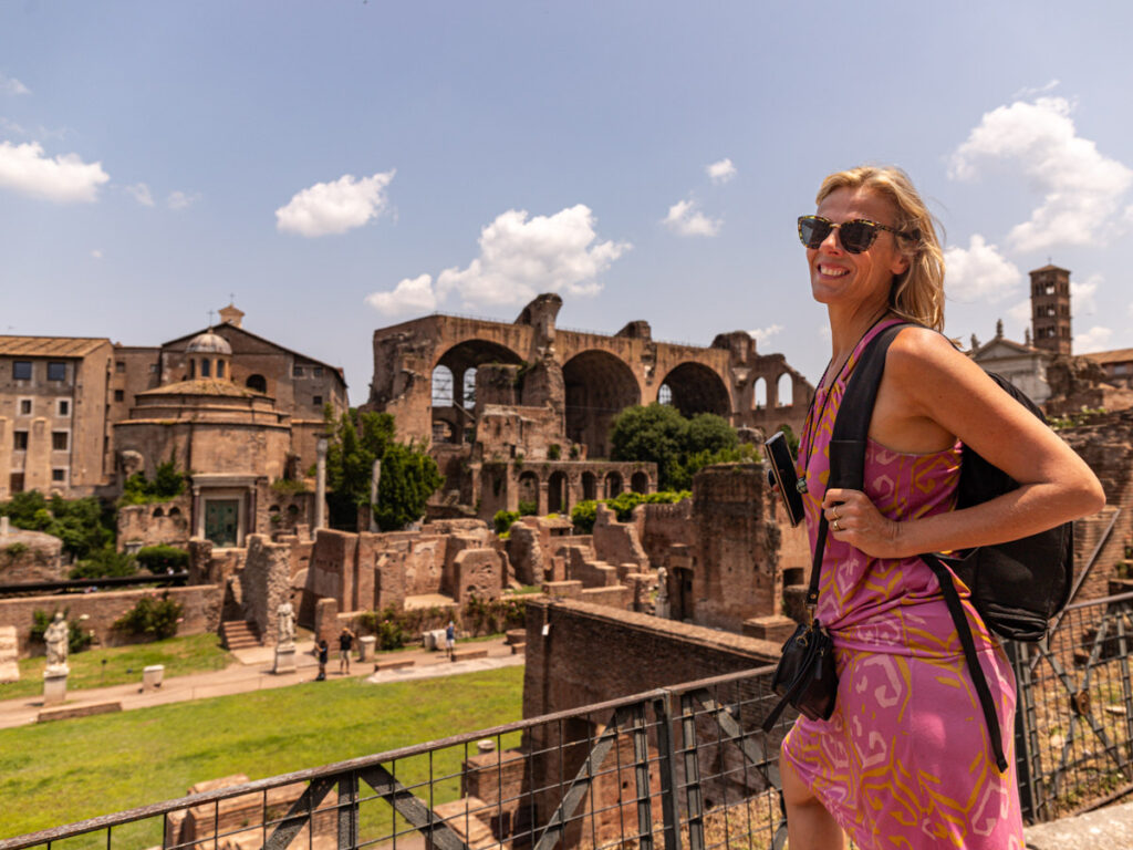 caroline in front of view of roman forum