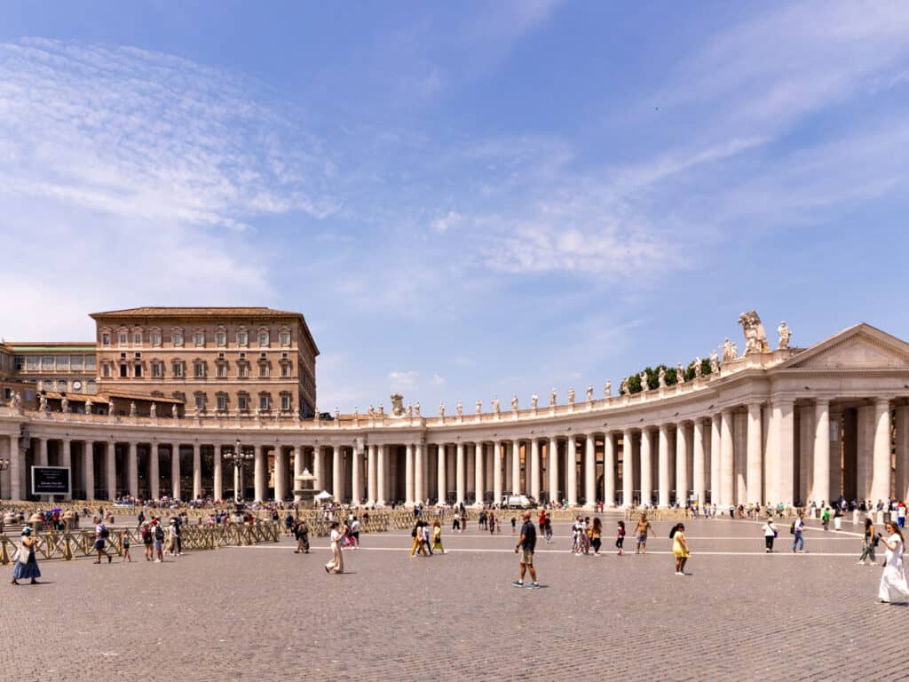 curved marble columns bordering St Peter's Square