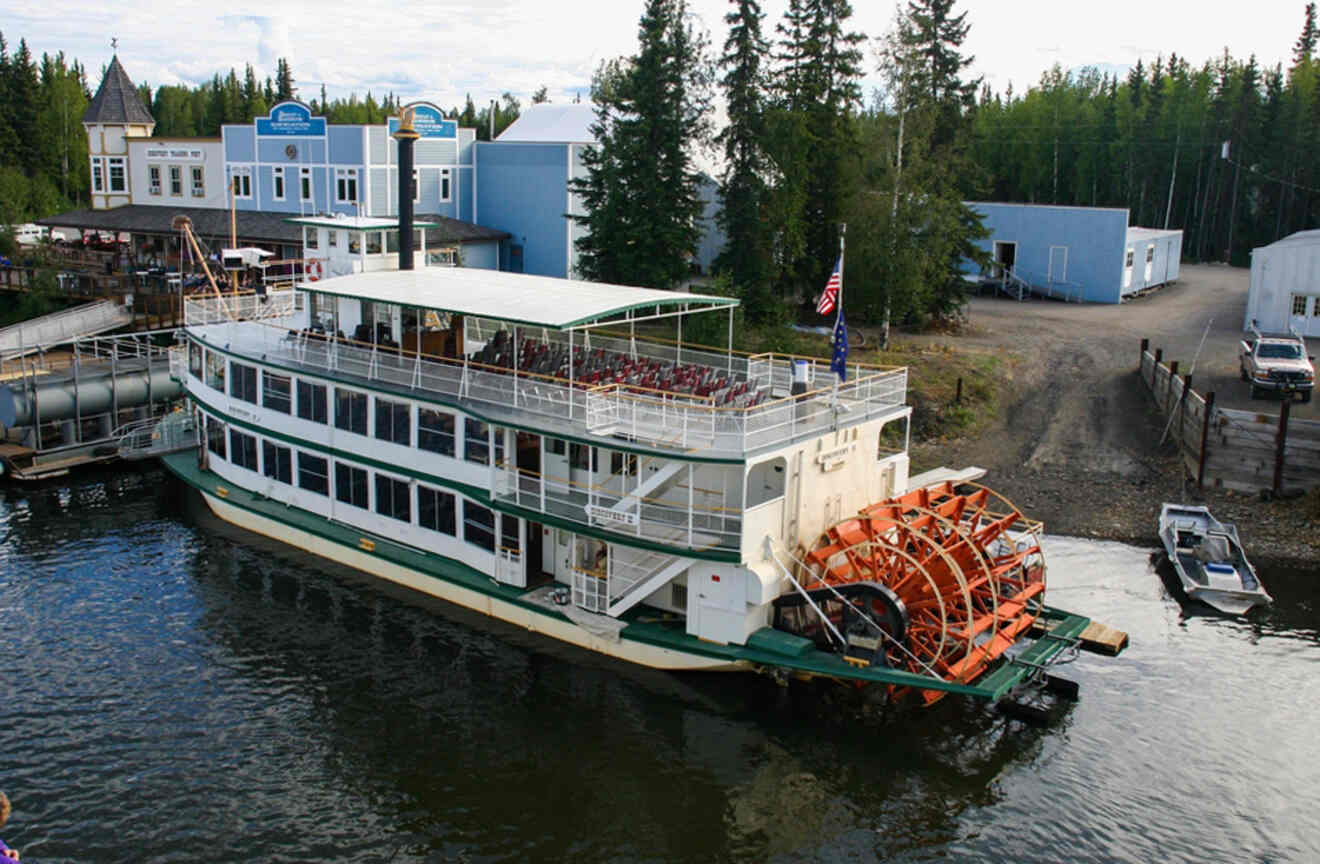 a river boat sitting on the water