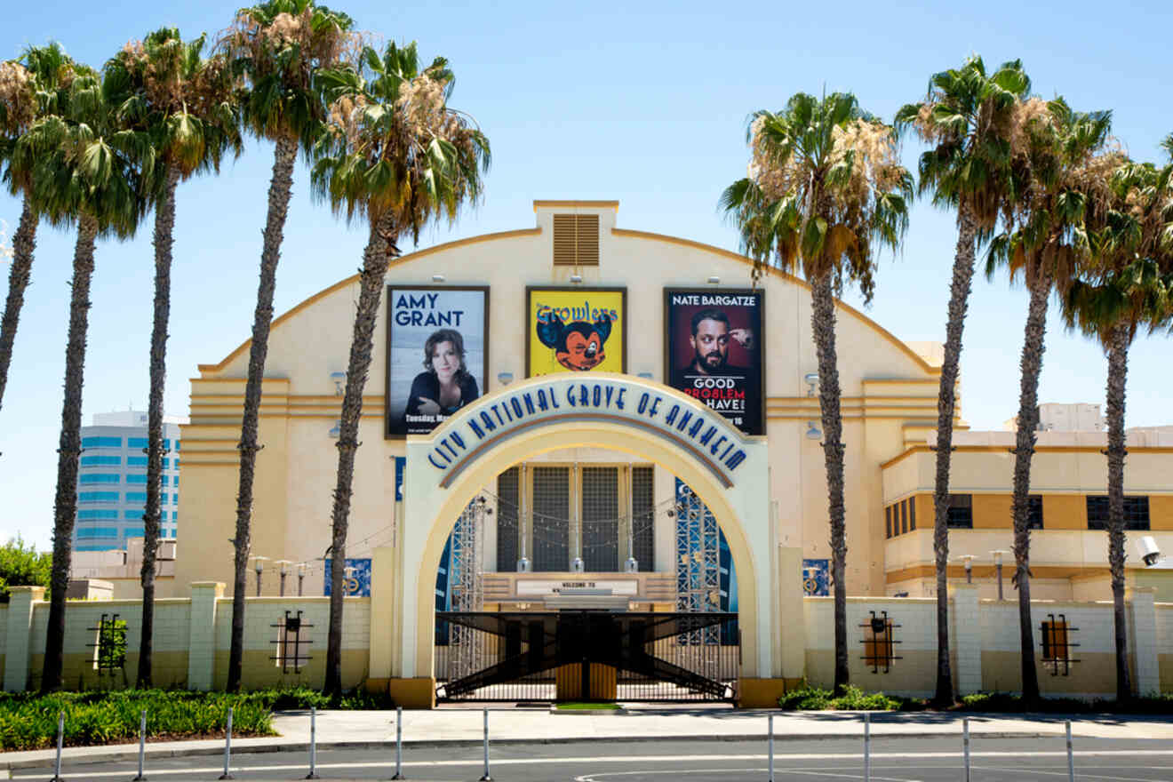 entrance to the city national grove of anaheim