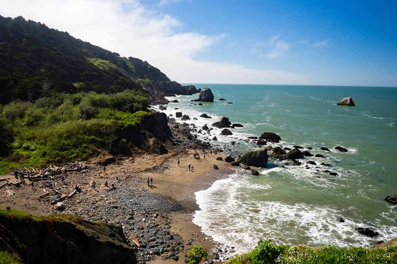 A view of the ocean from a rocky cliff.