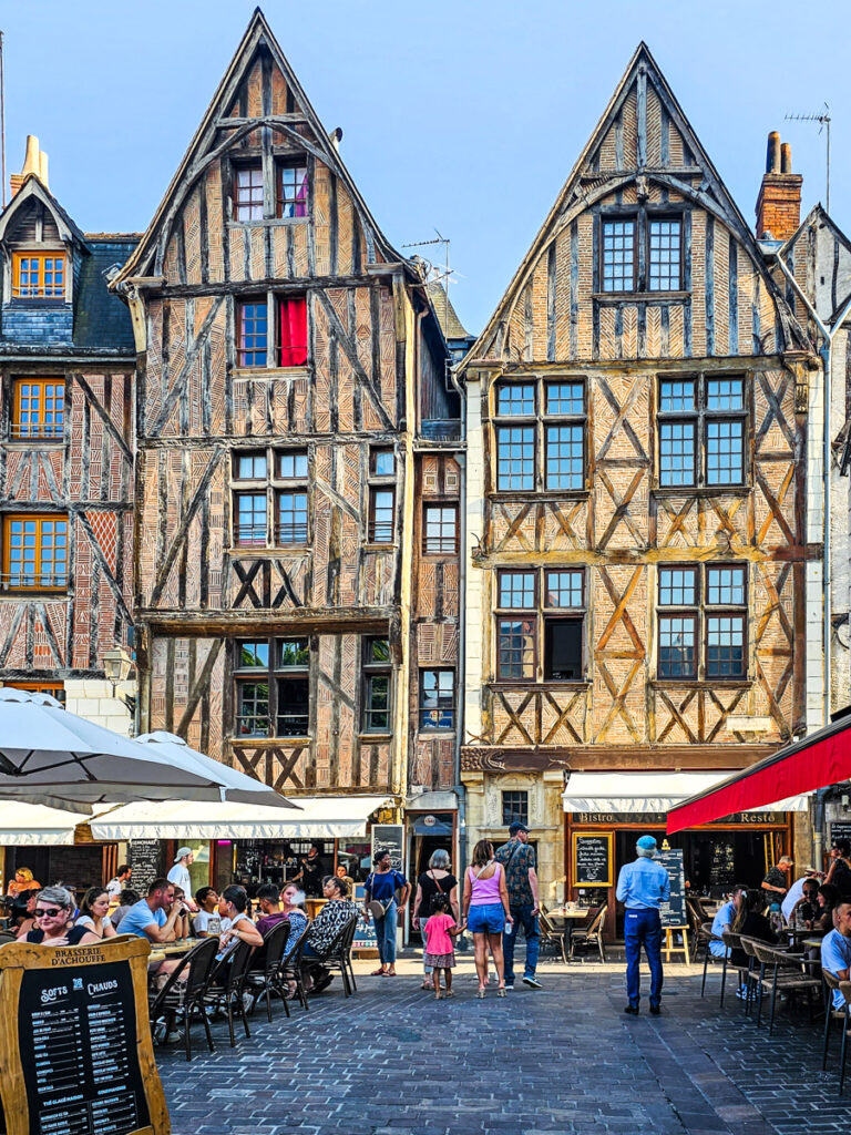 tudor style building on Place Plumereau