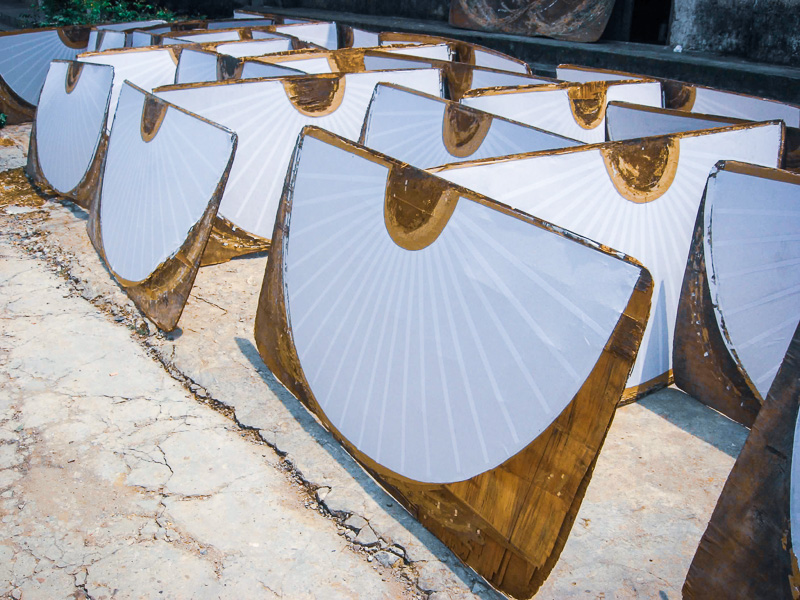 fans drying in the sun