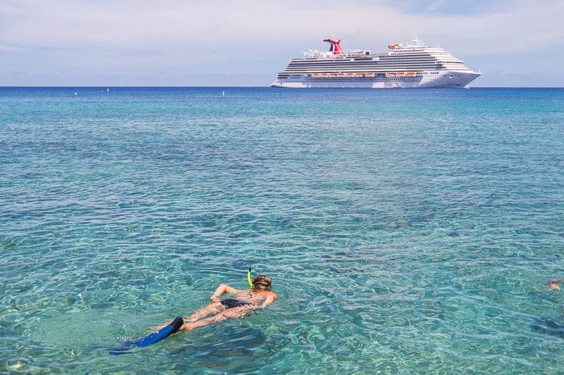 Snorkeling in the Grand Cayman Islands